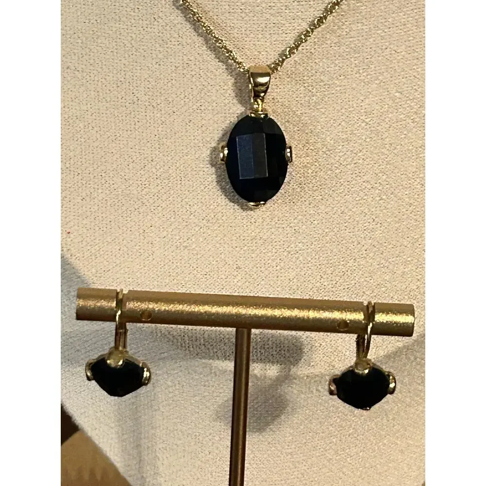 Blue Montana Crystal Pendant Necklace & Matching Earrings Jewelry Set NWOT